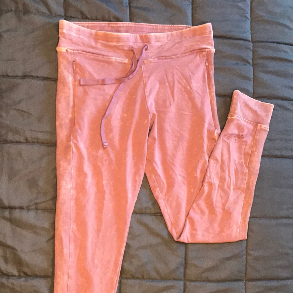 Drawstring Distressed Blush leggings from Pink!